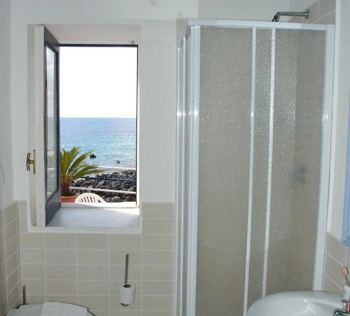 Hotel L'Ariana Isole Eolie - Una Esperienze Leni